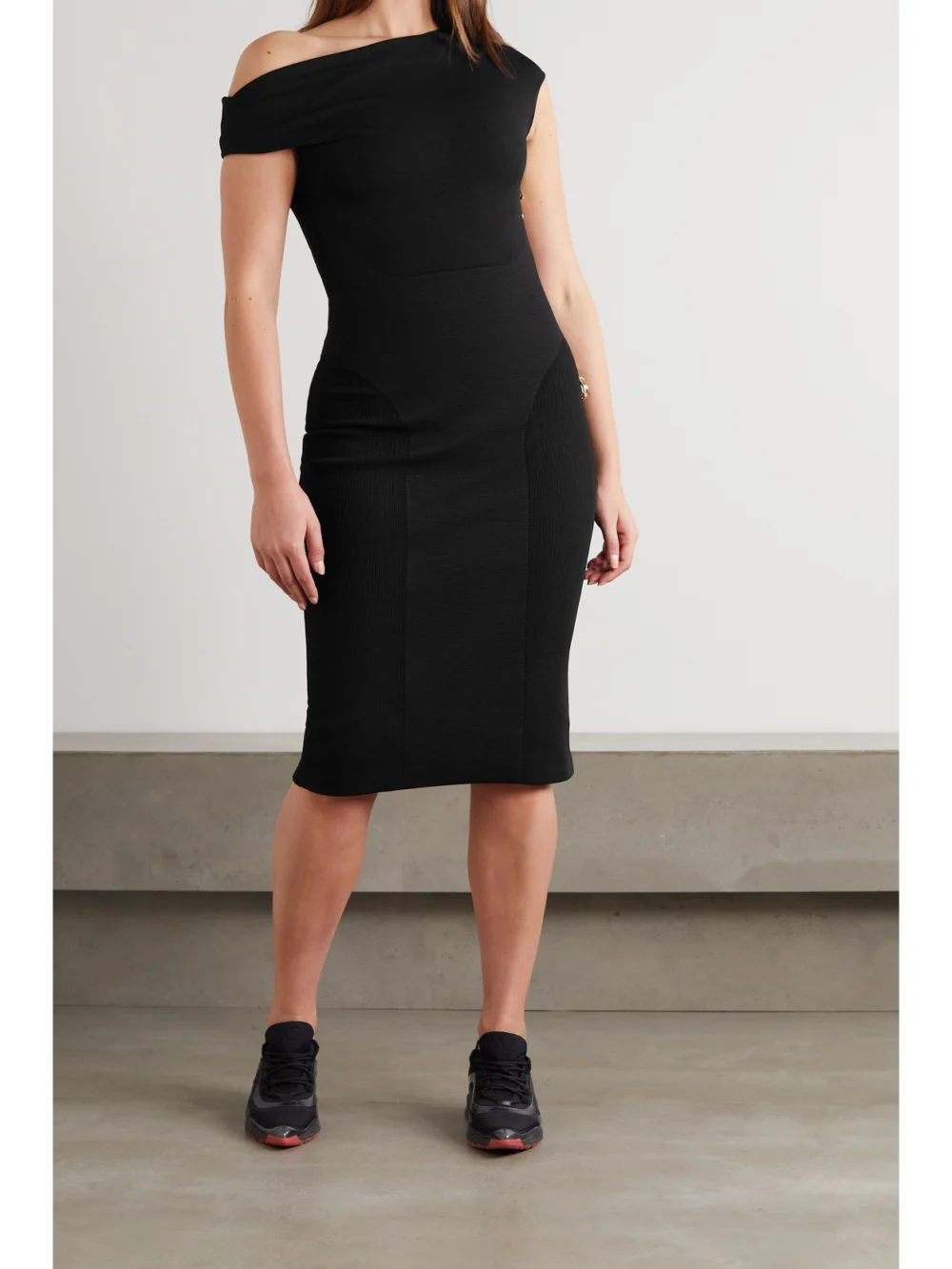 Az Factory Mybody One-shoulder Knitted Midi Dress, worn by a model