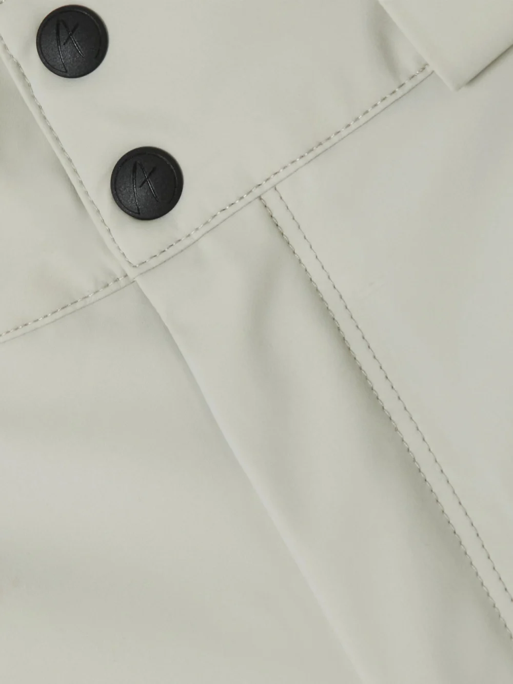 Close-up detail of the Aztech Mountain Hayden 3l Ski Pants
