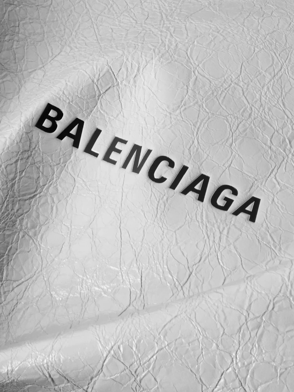 Close-up detail of the Balenciaga Shopper Dustbag Large Leather Tote Bag
