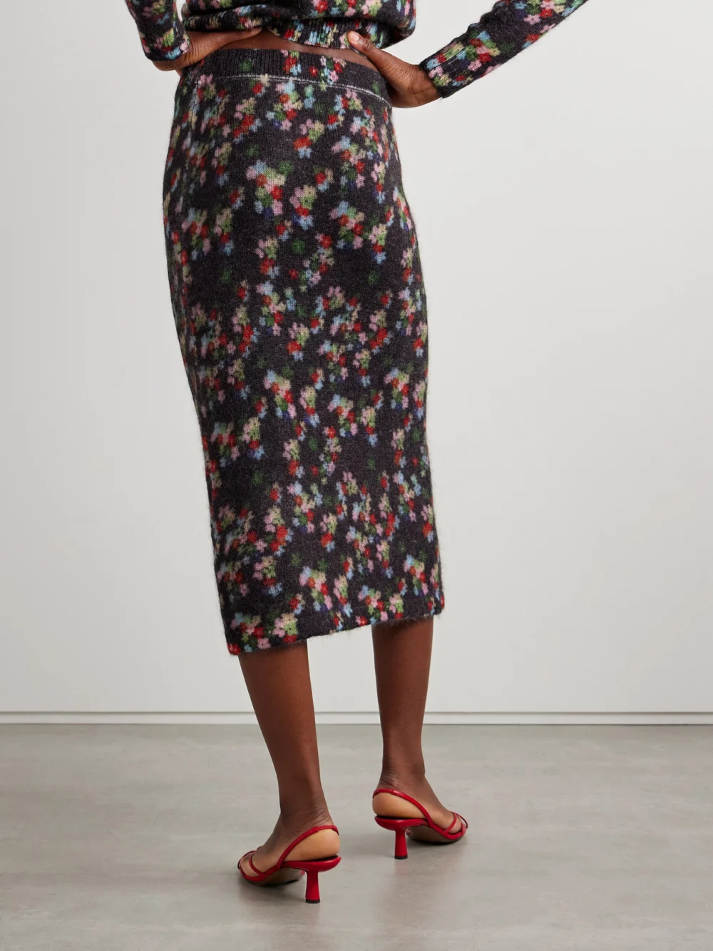 Back view of the Bernadette Edouard Floral-print Mohair-blend Midi Skirt