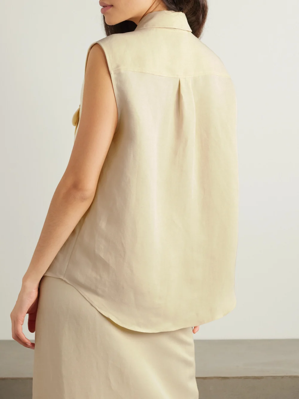 Back view of the BLAZÉ Milano Pekin Linen and Silk-blend Twill Vest