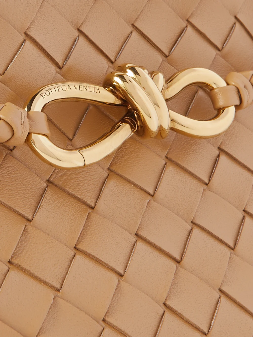 Close-up detail of the Bottega Veneta Andiamo Small Intrecciato Leather Top-handle Bag