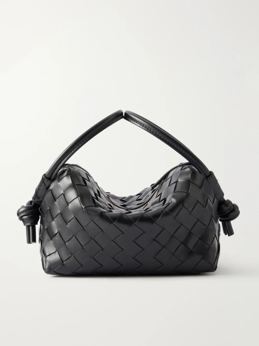 Bottega Veneta Avenue Small Intrecciato Leather Shoulder Bag in black