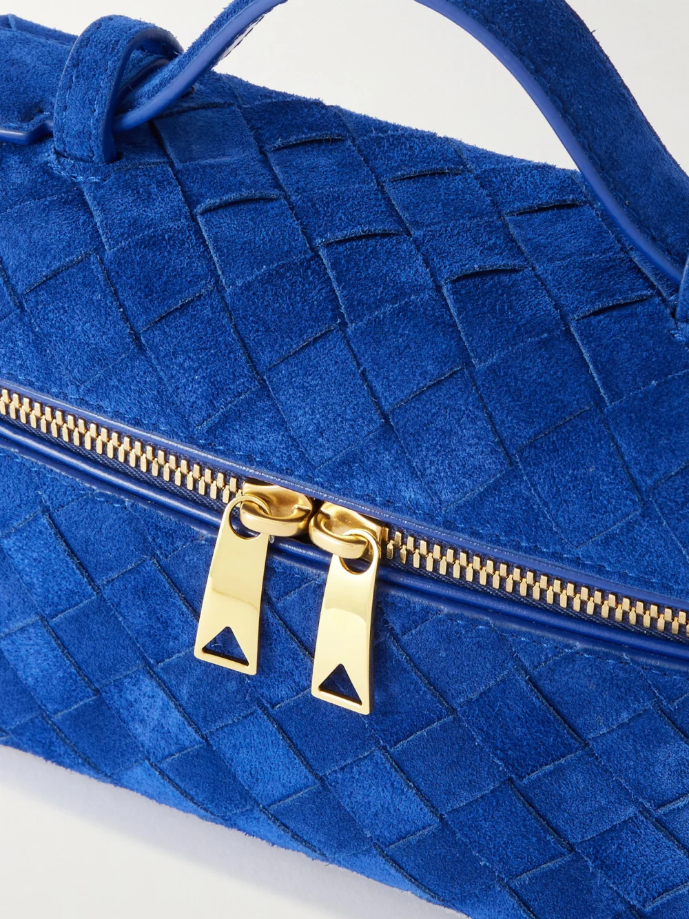 Close-up detail of the Bottega Veneta Bang Bang Intrecciato Suede Tote