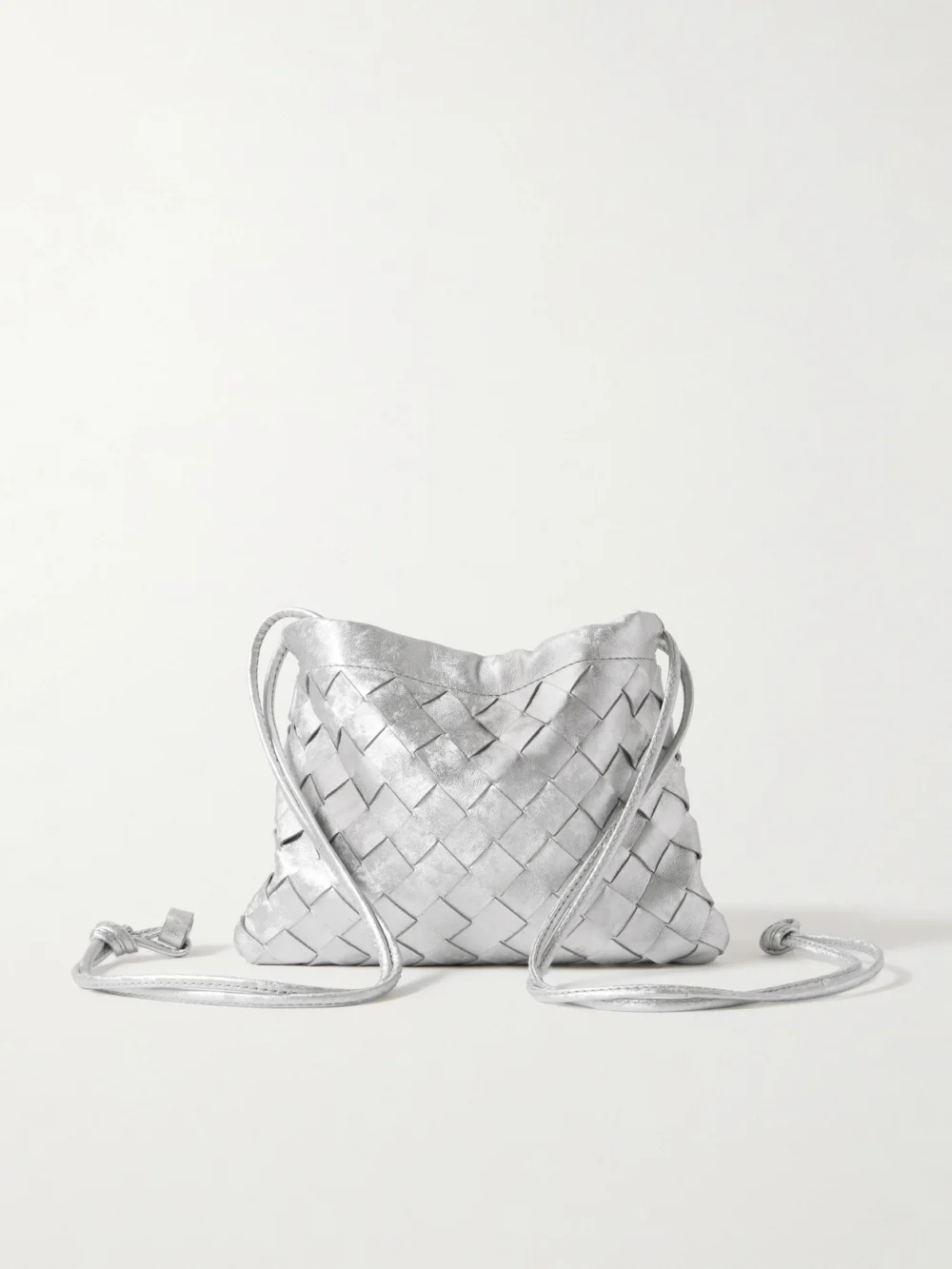 Bottega Veneta Dustbag Small Intrecciato Metallic Leather Pouch in silver