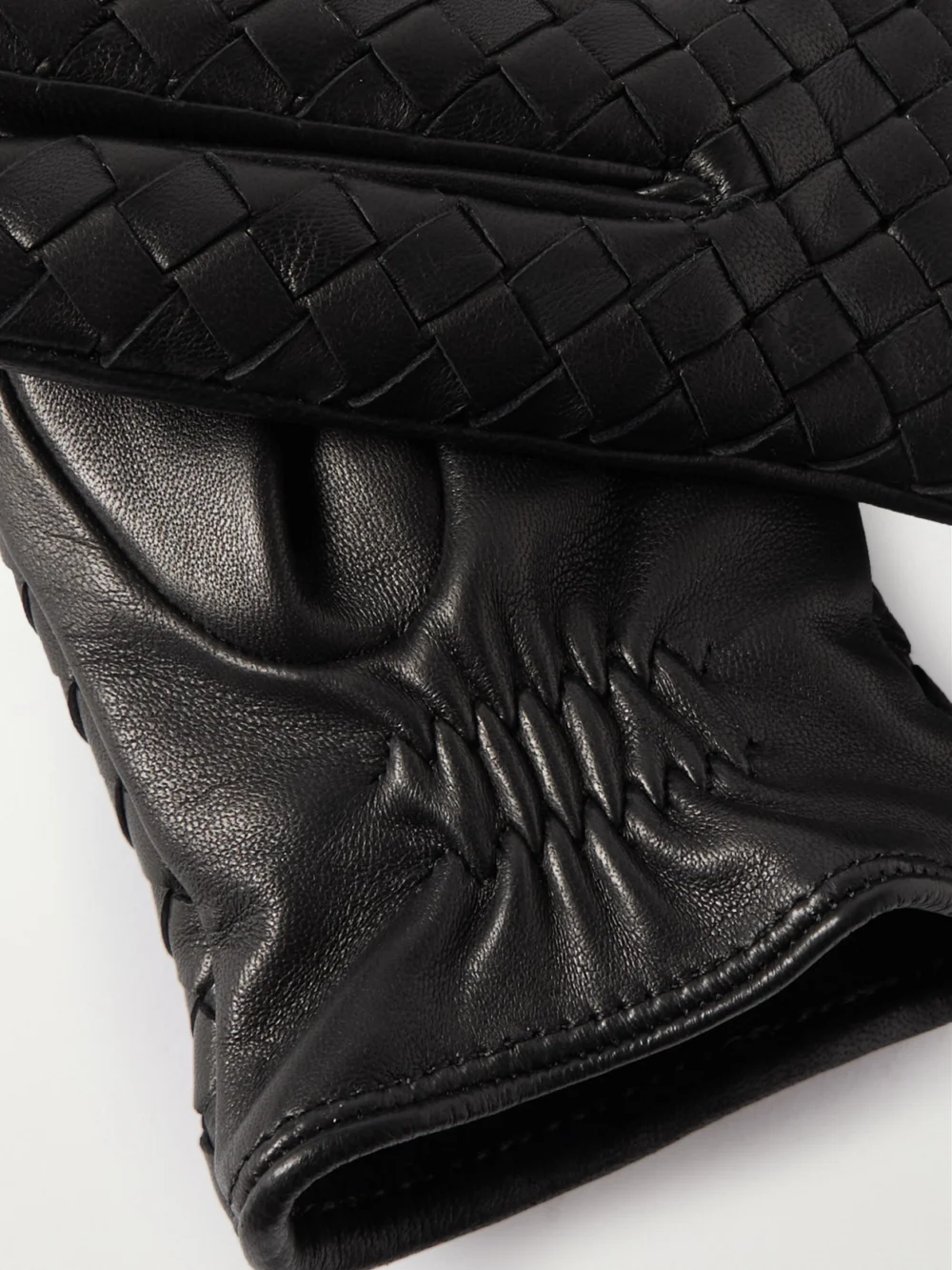 Close-up detail of the Bottega Veneta Intrecciato Leather Gloves
