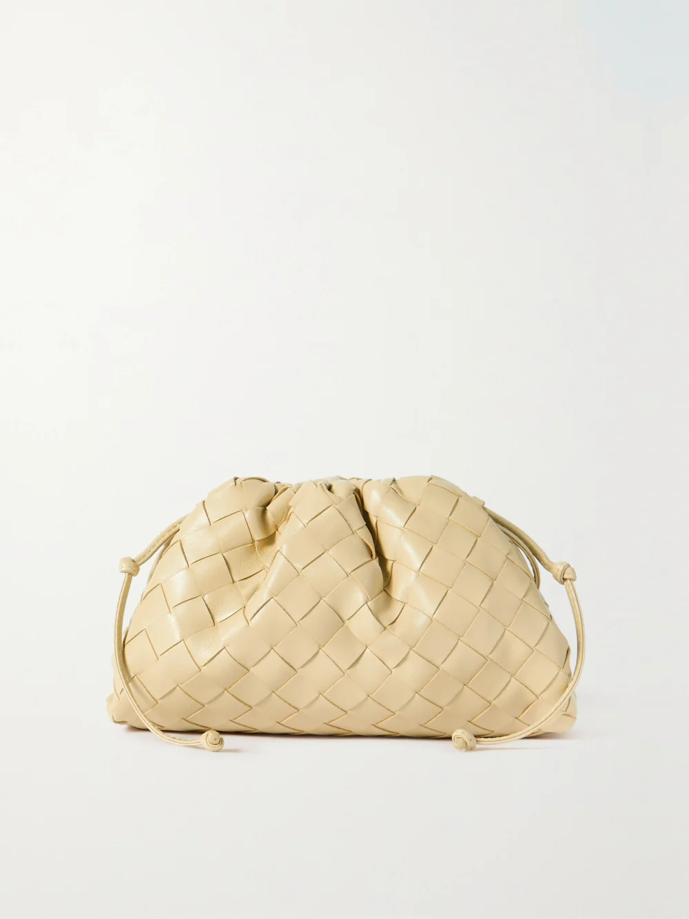 Bottega Veneta Pouch Small Intrecciato Leather Clutch in beige