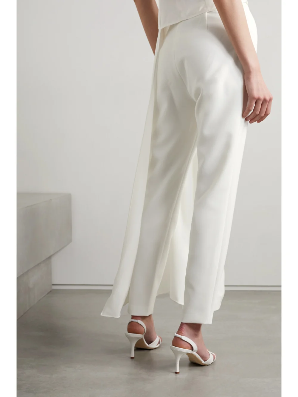 Back view of the Brandon Maxwell Crepe Slim-leg Pants