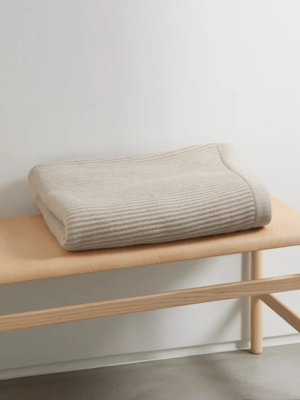 Brunello Cucinelli Ribbed Cashmere Throw