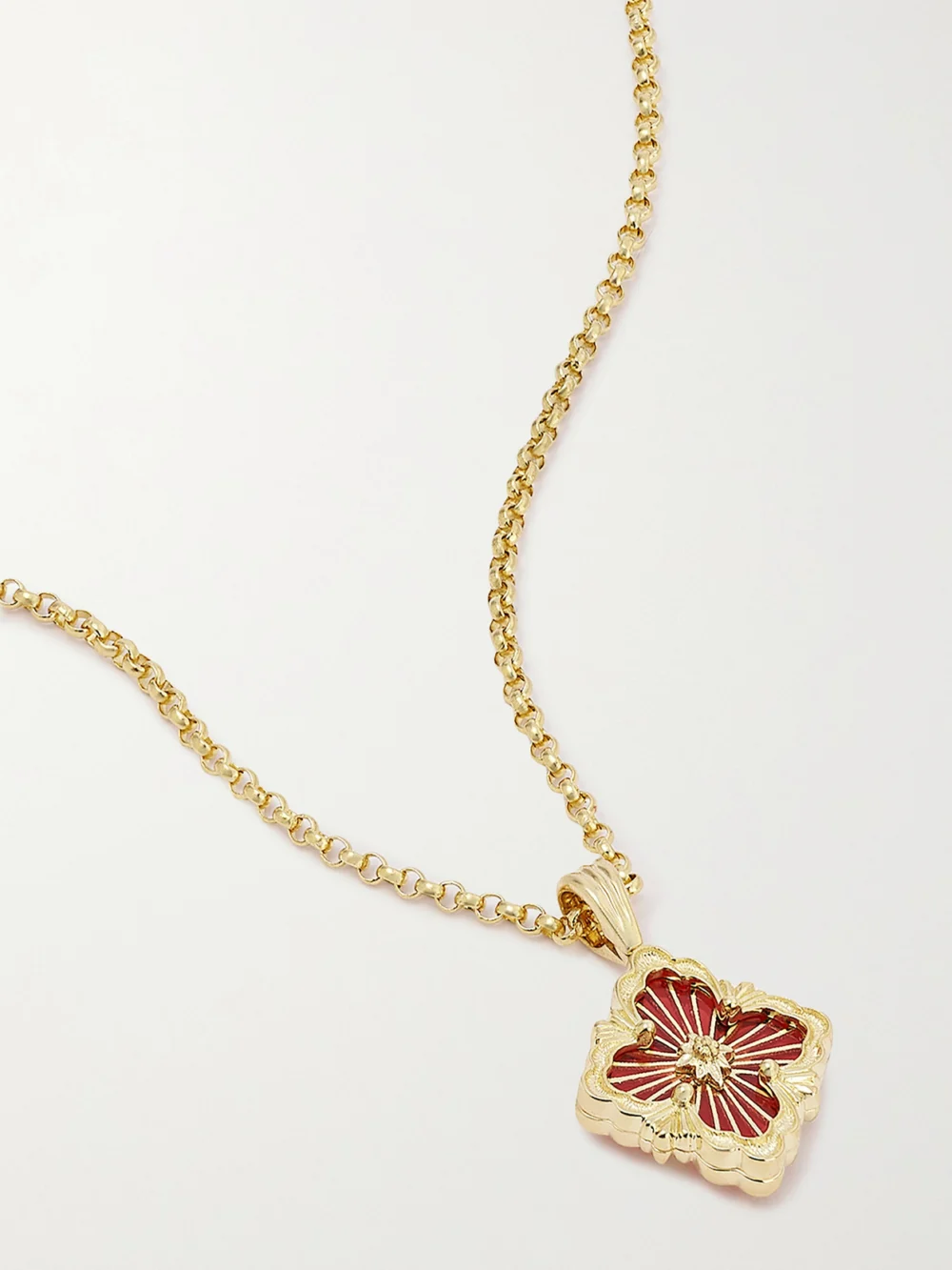 Close-up detail of the Buccellati Opera Tulle 18-karat Gold and Enamel Necklace