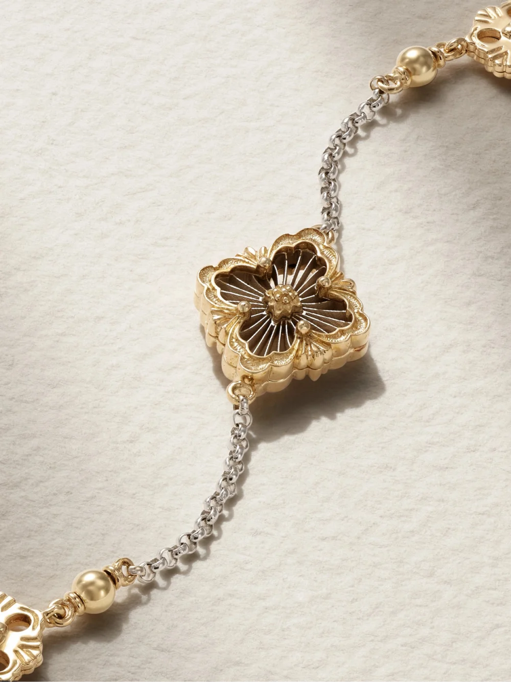 Close-up detail of the Buccellati Opera Tulle 18-karat Yellow and White Gold Bracelet