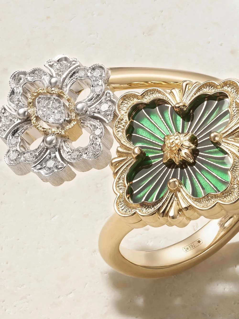 Close-up detail of the Buccellati Opera Tulle 18-karat Yellow and White Gold, Diamond and Enamel Ring