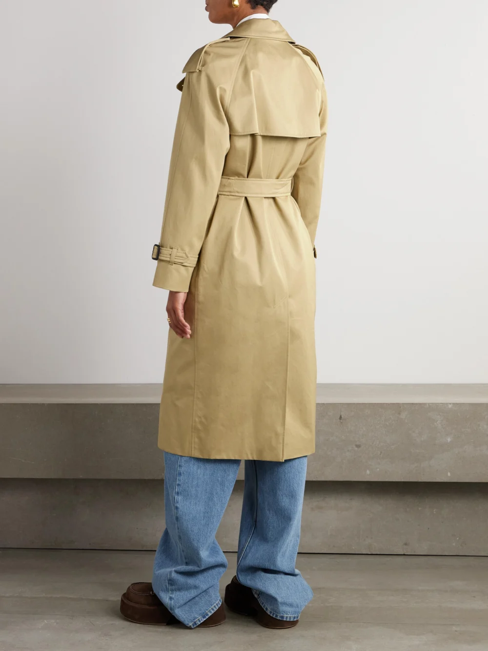 Back view of the Burberry Castleford Double-breasted Cotton-gabardine Trench Coat