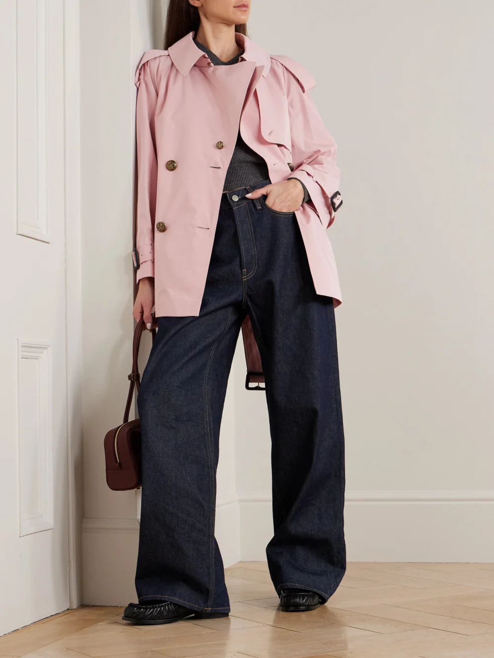 Burberry Fitzrovia Double-breasted Belted Cotton-poplin Trench Coat, worn by a model