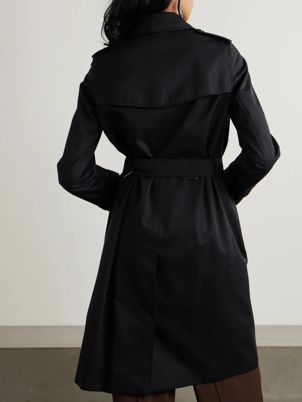 Back view of the Burberry Kensington Long Organic Cotton-gabardine Trench Coat