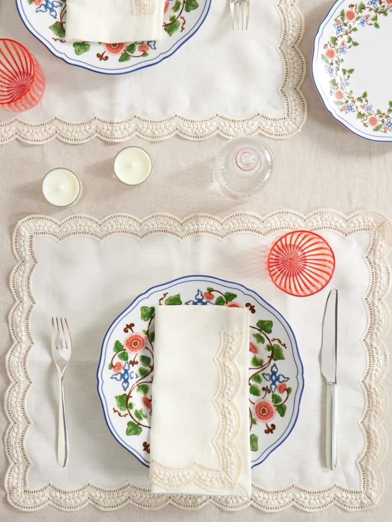 Cabana Emilia Set of Two Scalloped Embroidered Linen Placemats and Napkins