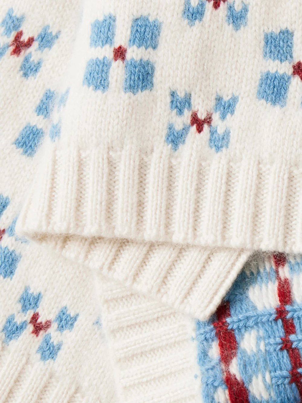 Close-up detail of the Calle Del Mar Winter Hooded Fair Isle Cashmere Scarf