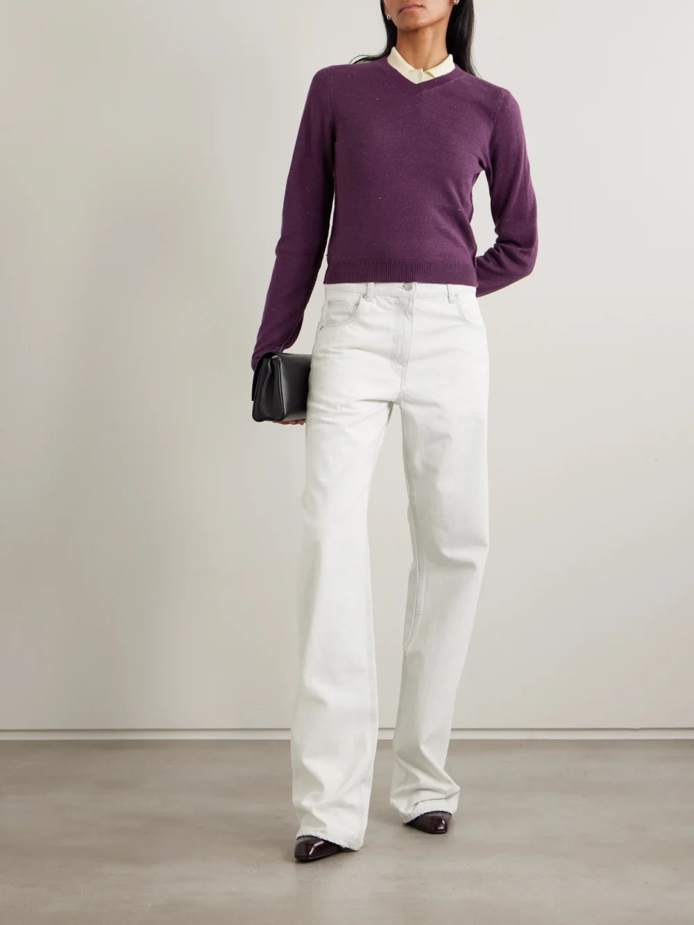 Calvin Klein Collection Celia Cropped Linen, Cashmere and Cotton-blend Sweater, worn by a model