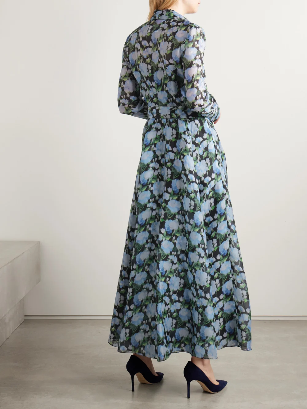 Back view of the Carolina Herrera Belted Floral-print Silk-organza Midi Shirt Dress