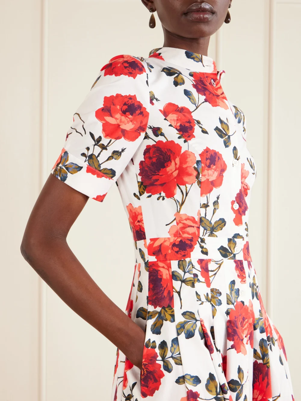 Close-up detail of the Carolina Herrera Floral-print Cotton-blend Poplin Midi Dress