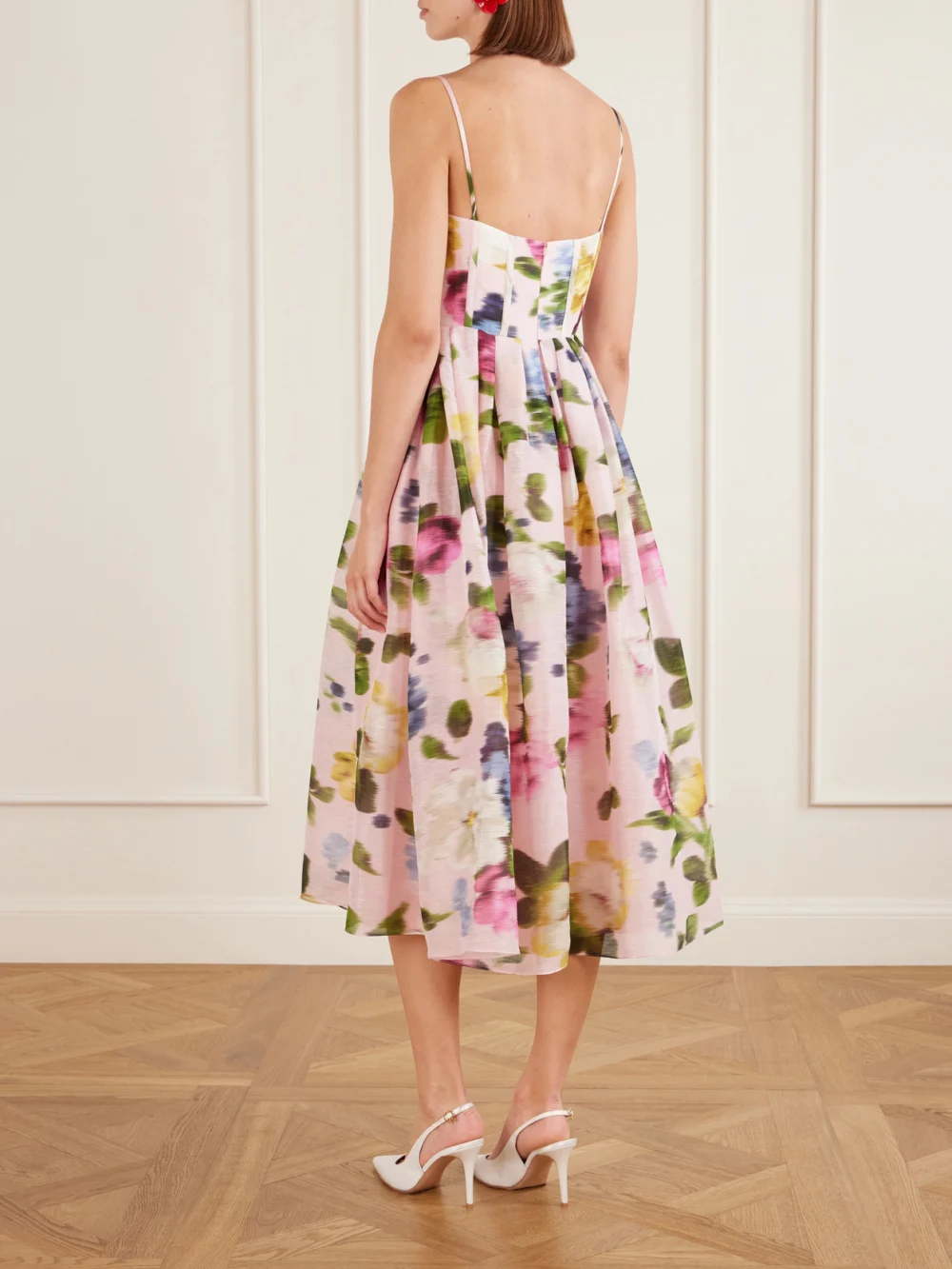 Back view of the Carolina Herrera Floral-print Linen and Silk-blend Midi Dress