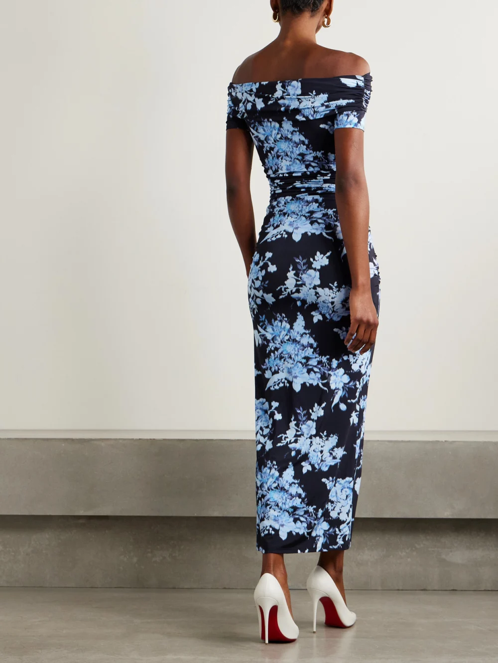 Back view of the Carolina Herrera Off-the-shoulder Ruched Floral-print Stretch-jersey Midi Dress