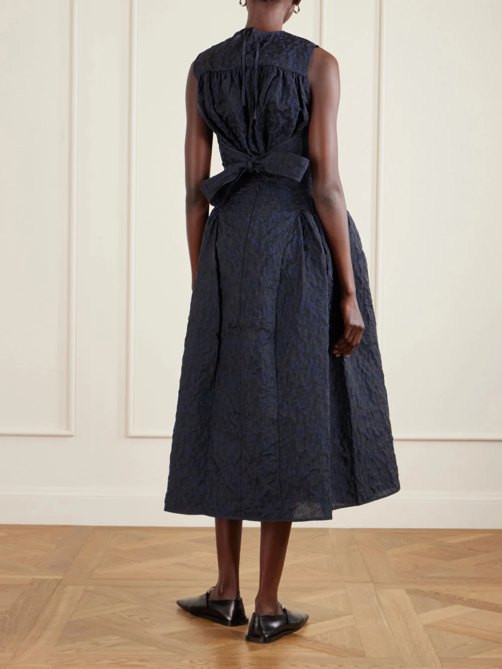 Back view of the Cecilie Bahnsen Fabiola Embroidered Cotton-blend Cloqué Midi Skirt