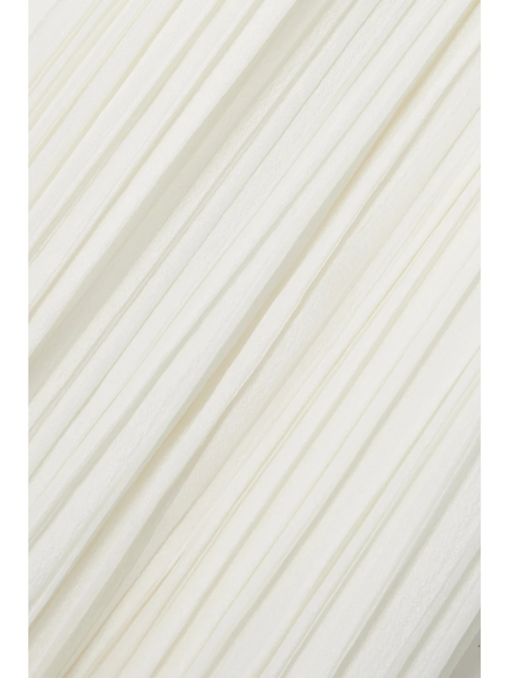Close-up detail of the Chloé Cutout Pleated Silk-chiffon Gown