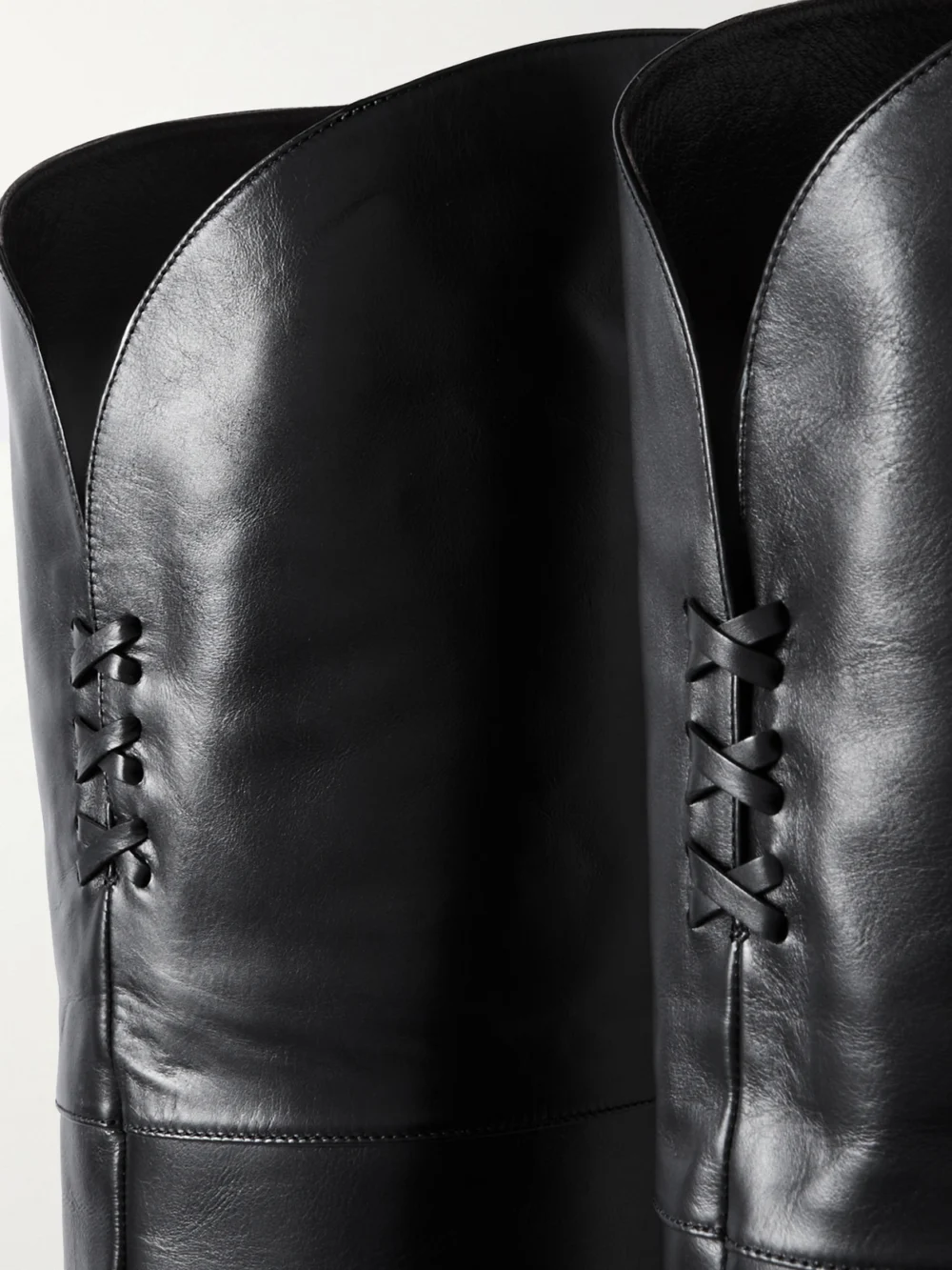 Close-up detail of the Chloé Eve Leather Over-the-knee Boots