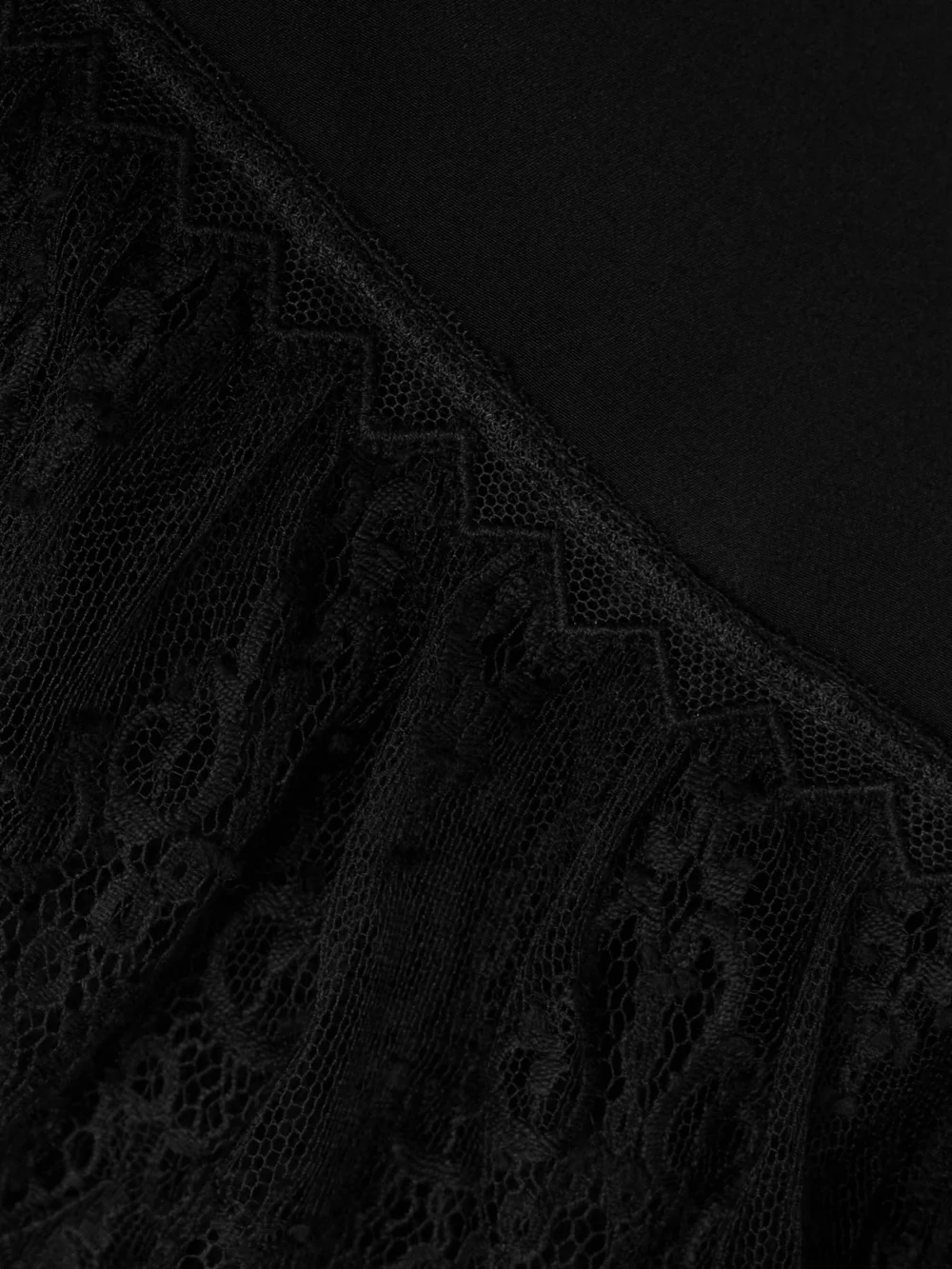 Close-up detail of the Chloé Lace-trimmed Silk Crepe De Chine Shirt