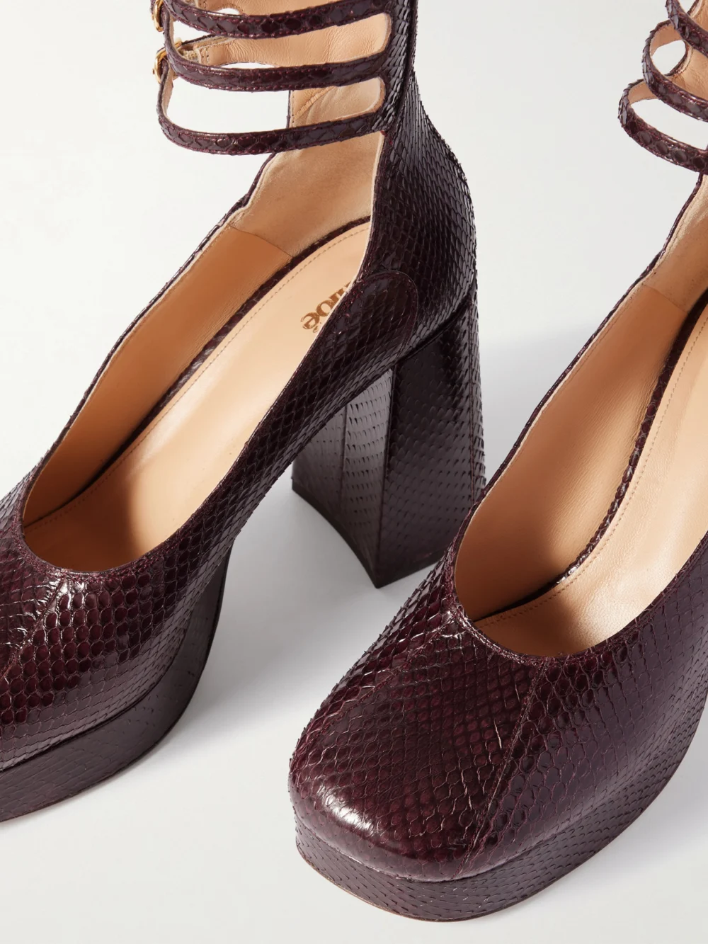 Close-up detail of the Chloé Loti Snake-effect Leather Platform Pumps