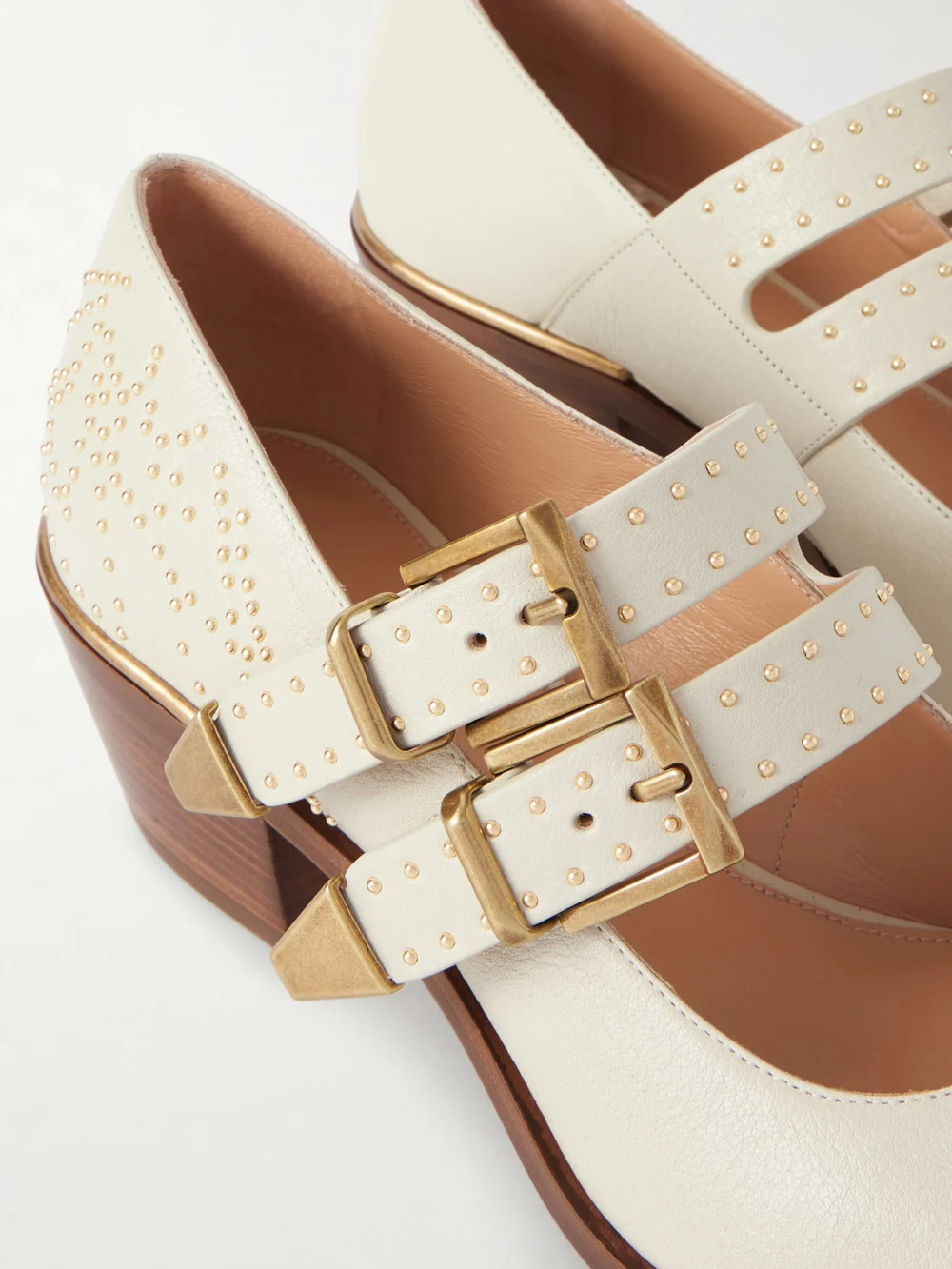 Close-up detail of the Chloé Susan Studded Textured-leather Mary Jane Pumps