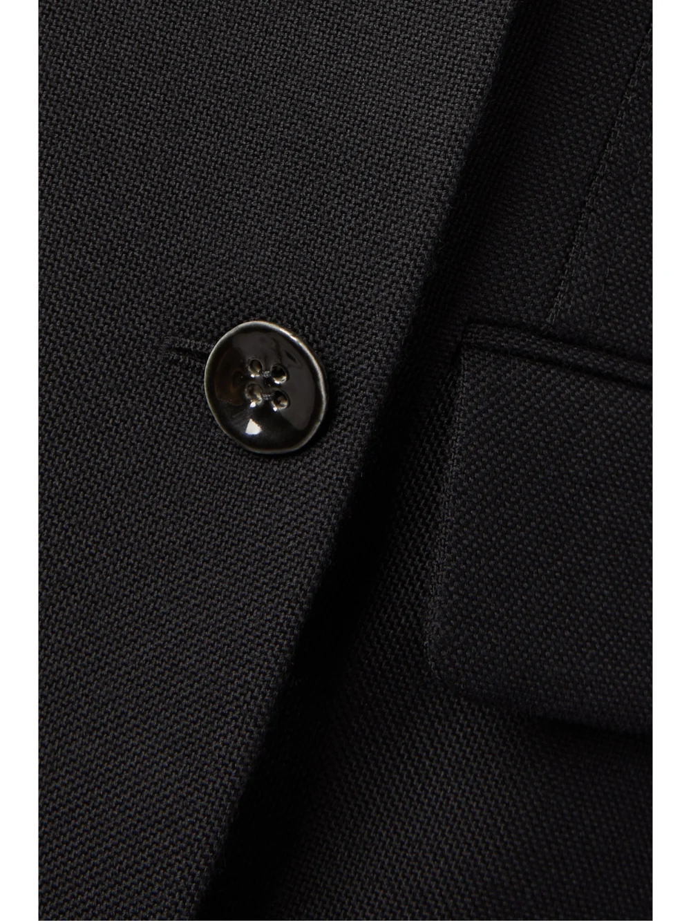 Close-up detail of the Chloé Wool, Silk and Cashmere-blend Blazer