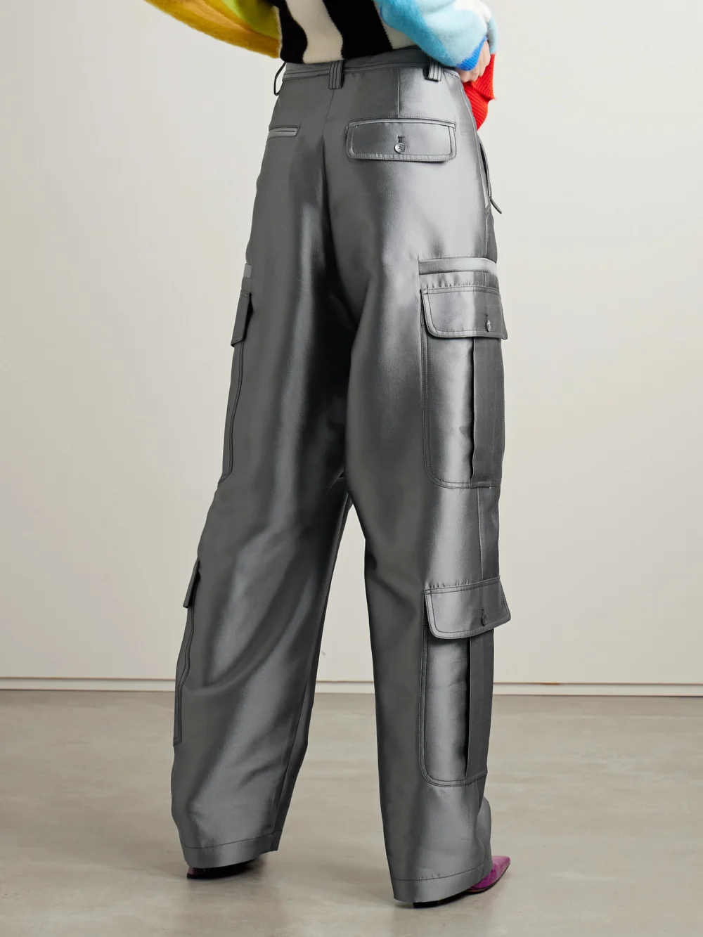 Back view of the Christopher John Rogers Silk and Wool-blend Twill Tapered Cargo Pants