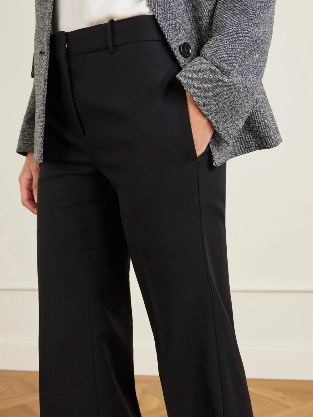 Close-up detail of the Co Bell Cotton Wide-leg Pants