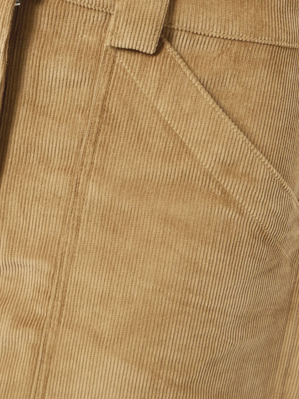 Close-up detail of the Co Cotton-corduroy Barrel-leg Pants