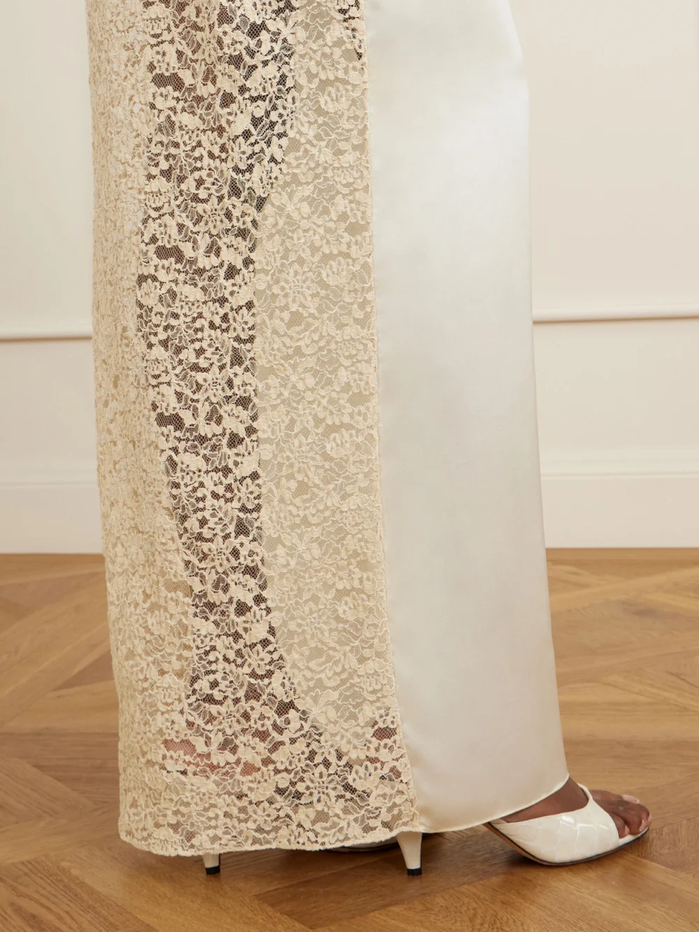 Close-up detail of the Colleen Allen Lace-trimmed Silk-satin Maxi Skirt