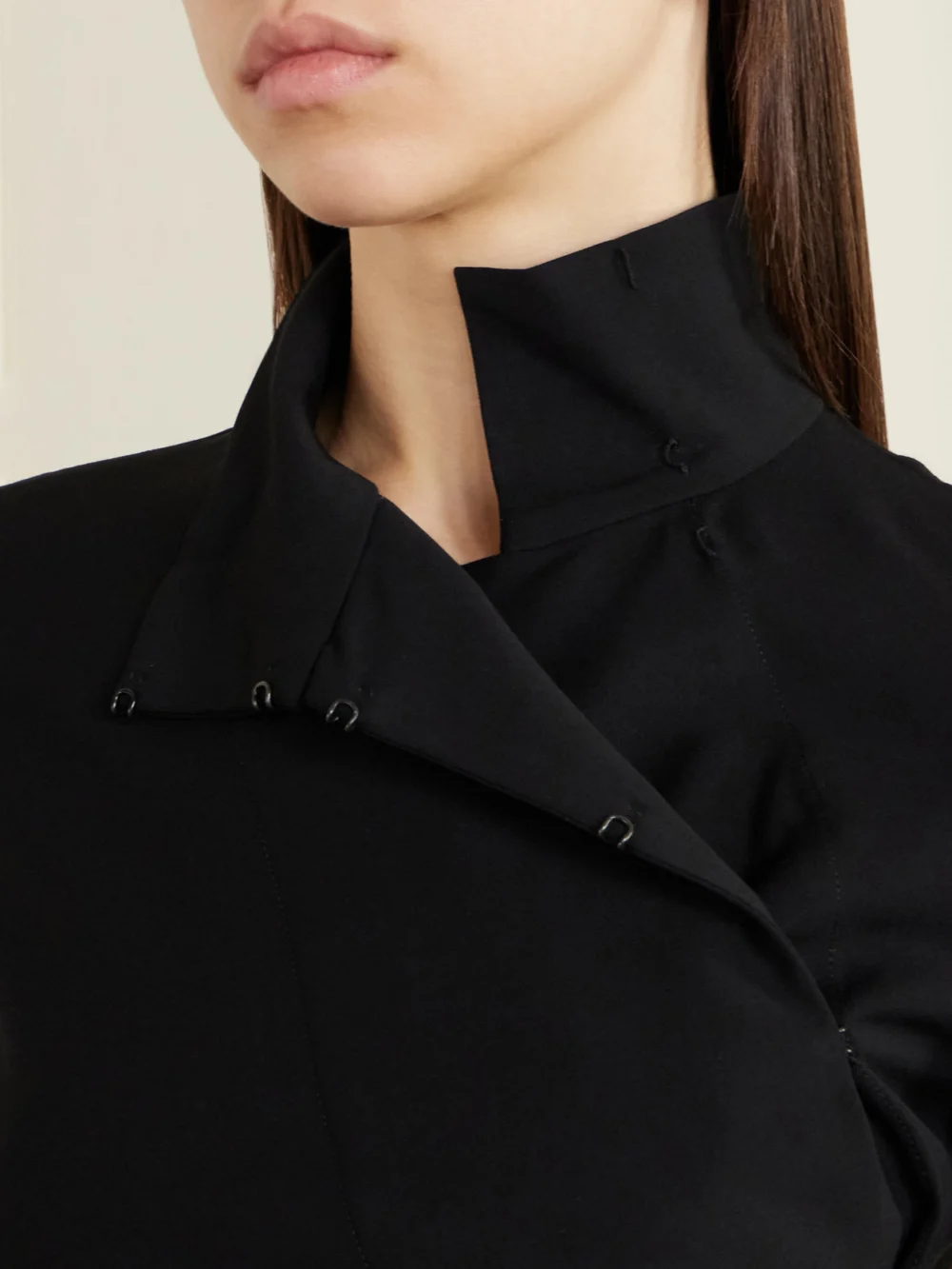 Close-up detail of the Colleen Allen Twist Stretch-crepe Jacket
