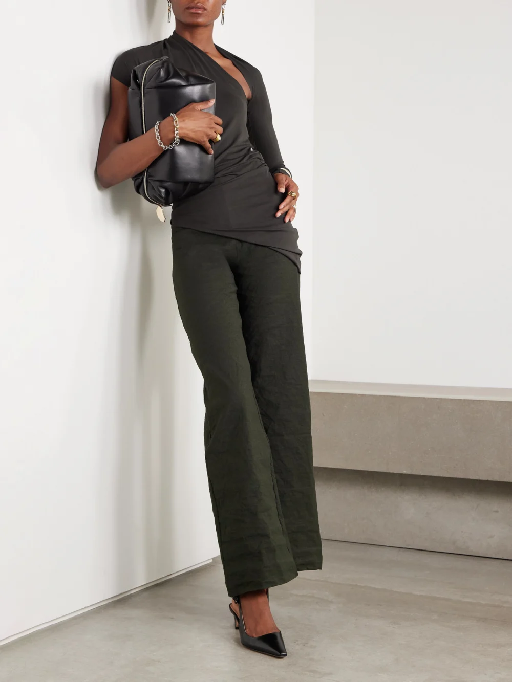 Cortana Turmalina Metallic Cotton-blend Wide-leg Pants, worn by a model