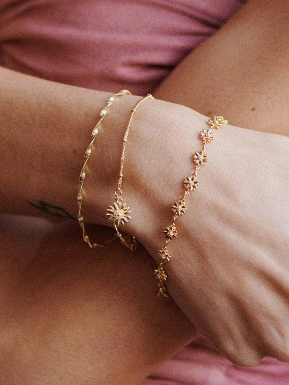 Daisy London Daisy Chain Bracelet 18ct Gold Plate, view 2