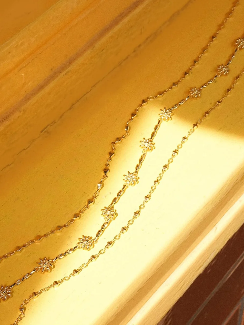 Daisy London Daisy Chain Twist & Diamond Disc Necklace Layering Set 18ct Gold Plate, view 3