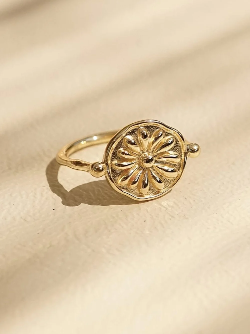 Daisy London Daisy Flower Ring 18ct Gold Plate, view 3