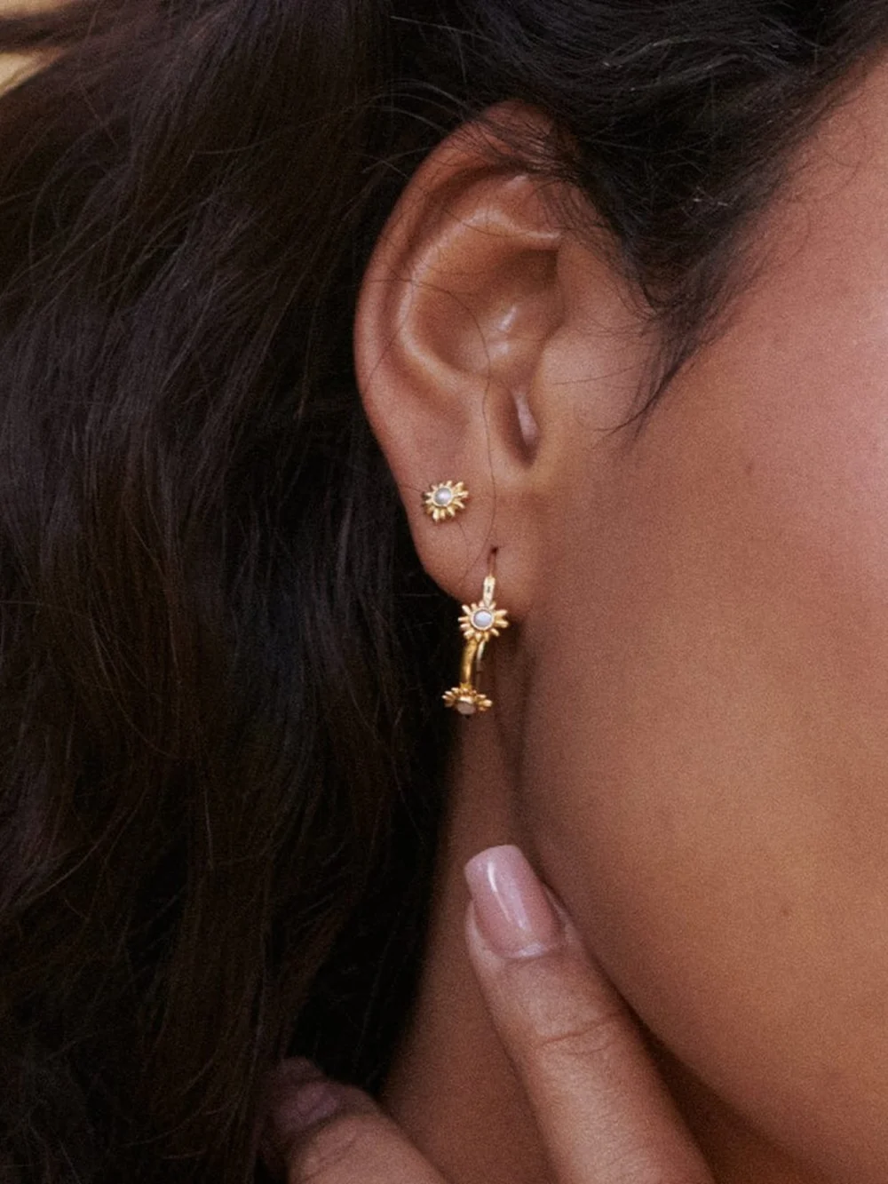 Daisy London Daisy Organic Mother of Pearl Hoop Earrings 18ct Gold Plate, view 2