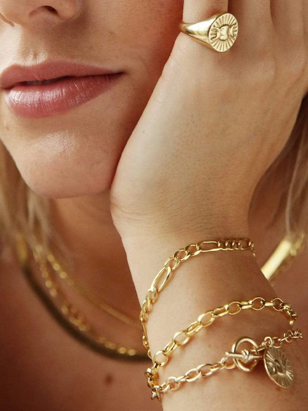 Daisy London Estée Lalonde Figaro Chain Bracelet 18ct Gold Plate, view 2
