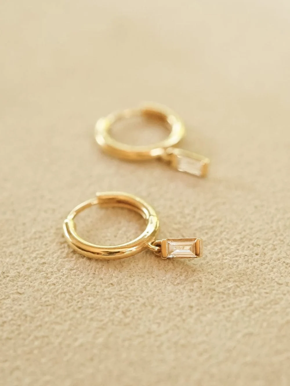 Daisy London Estée Lalonde Fine Baguette Diamond Single Huggie Earring 14ct Solid Gold, view 2