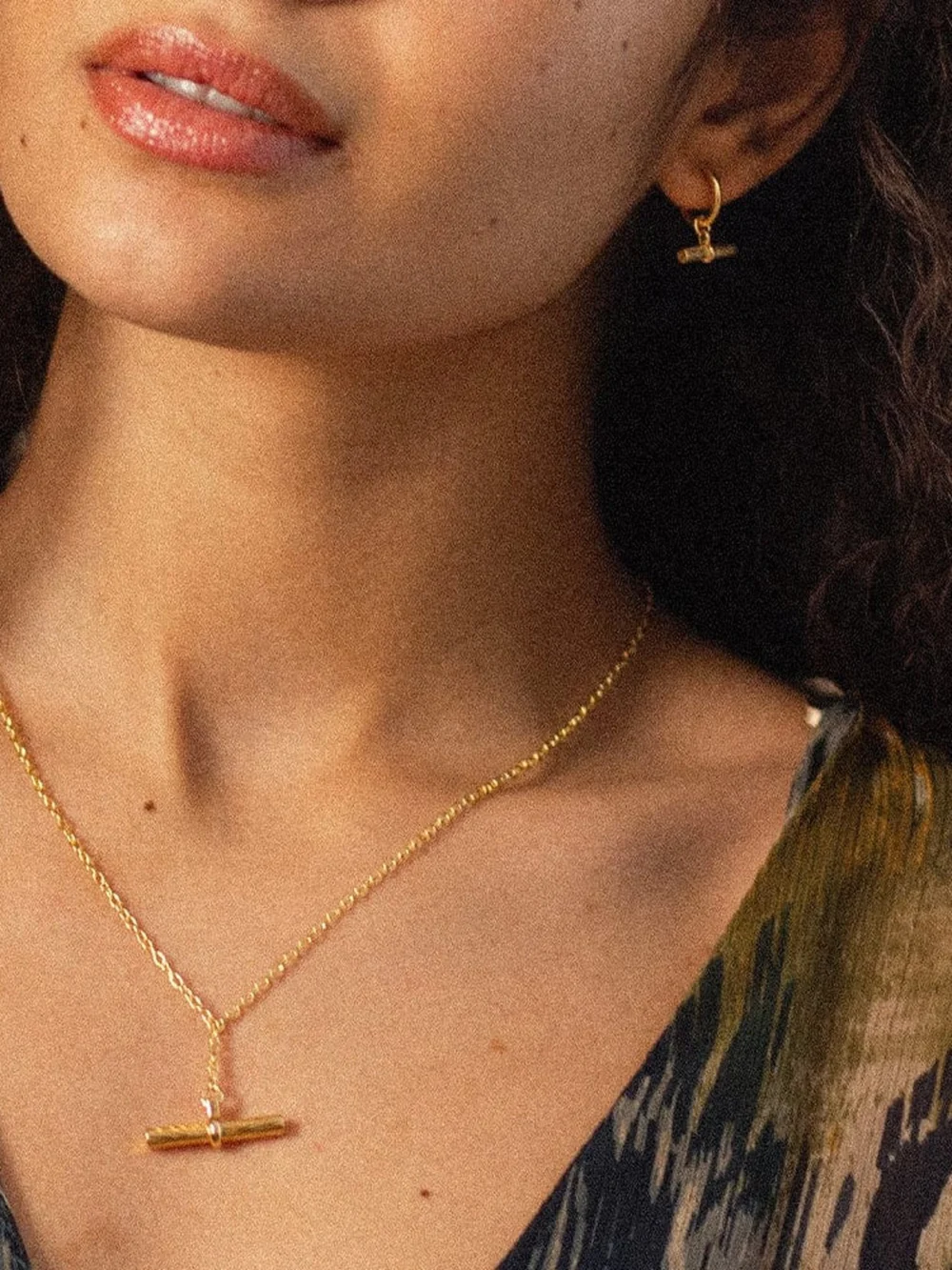 Daisy London Estée Lalonde Must-Have T Bar Layering Set 18ct Gold Plate, view 2
