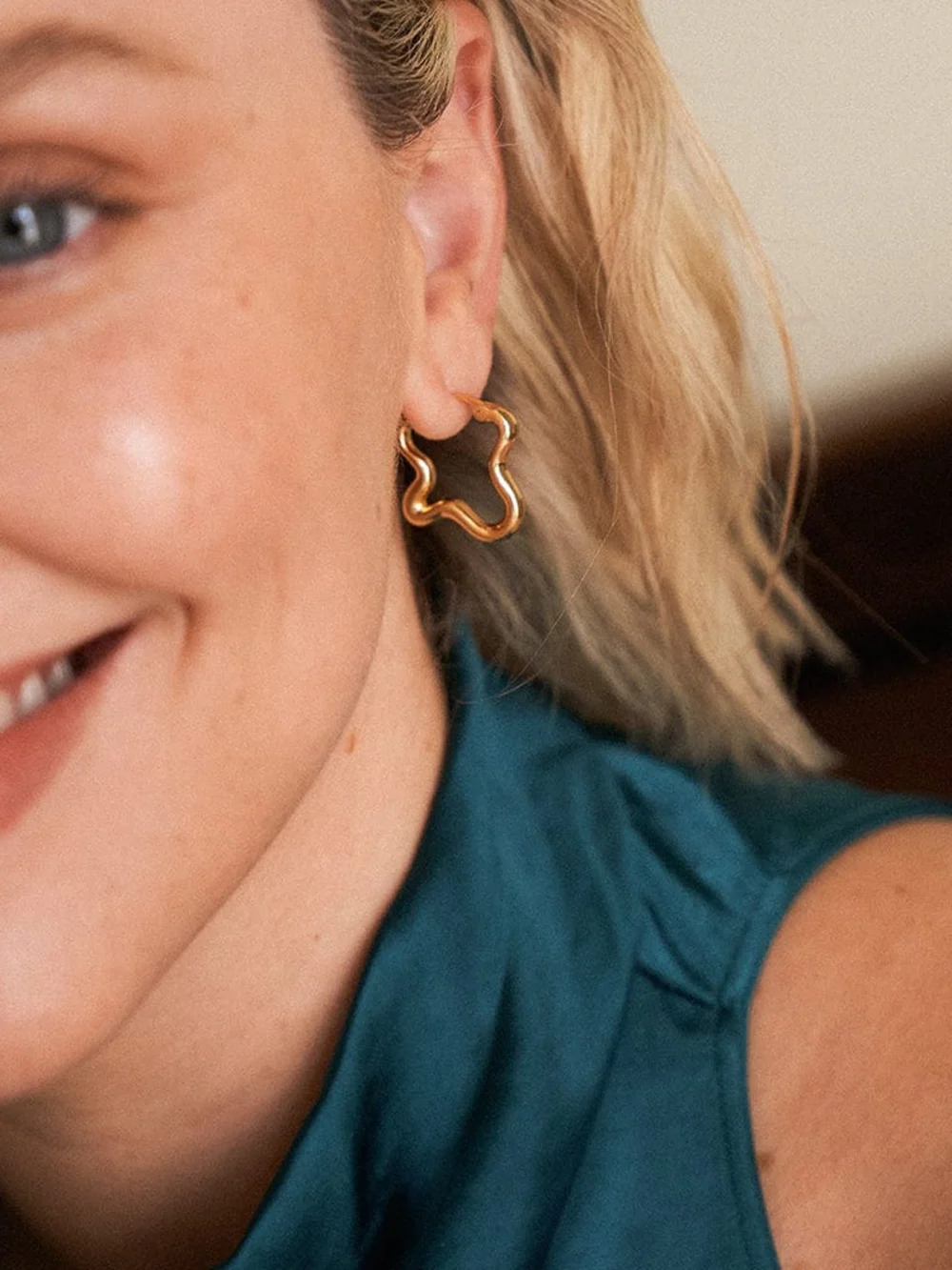 Daisy London Estée Lalonde Wavy Hoop Earrings 18ct Gold Plate, view 2