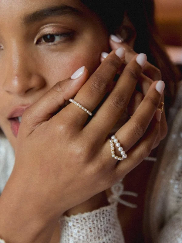 Daisy London Mini Pearl Band Ring 18ct Gold Plate