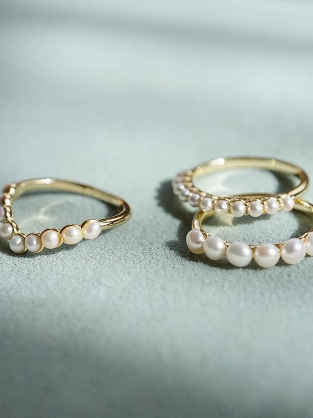 Daisy London Mini Pearl Band Ring 18ct Gold Plate, view 3