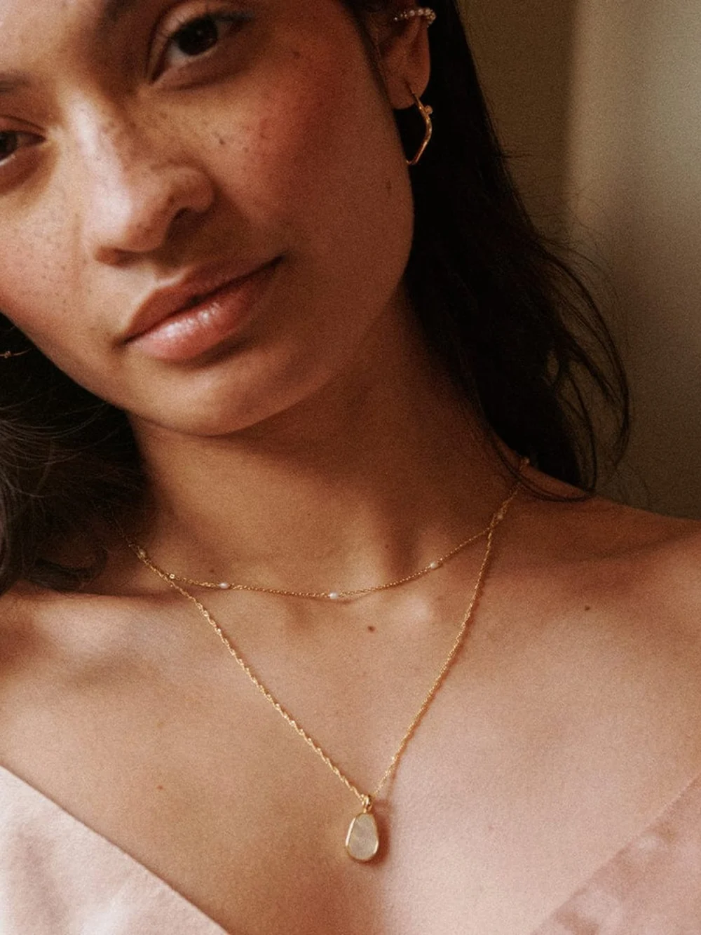Daisy London Mother of Pearl Necklace 18ct Gold Plate, view 4